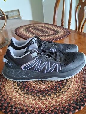 Avia Black and Lavender All-Terrain Athletic Shoes Sz. 10
